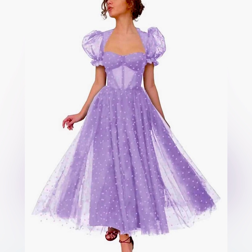 Princess cut
Purple Women's Dress
Photo in black is back of the dress